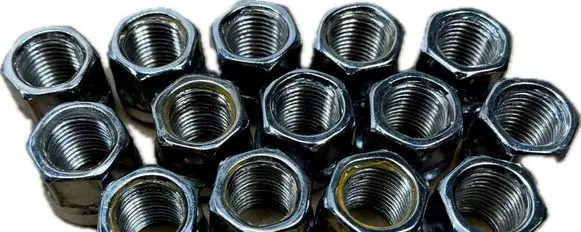 Cadillac Escalade IV Nuts/bolts SQD32E4T55