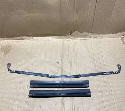 Mercedes-Benz 190 W201 Engine compartment rubber 2018800197 2018892698