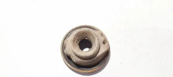 Skoda Fabia Mk1 (6Y) Front coil spring rubber mount 1j0512149b