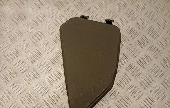 Lexus NX Fuse box cover 8266278270