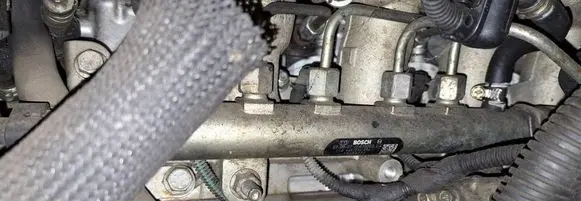 Fuel main line pipe