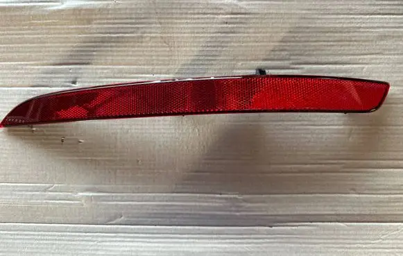 Porsche 992 Rear tail light reflector 992945103B 3202001535 99294507