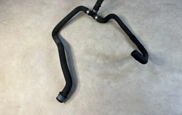 Porsche 911 991 Engine coolant pipe/hose 9G130773502