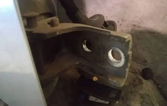 Citroen C3 Front door upper hinge