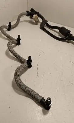 Fuel return line/hose