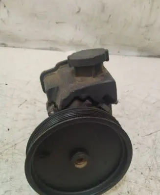 Mercedes-Benz C W204 Power steering pump