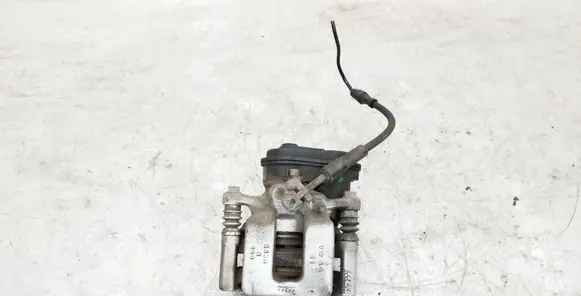 Audi Q3 8U Rear brake caliper 0545