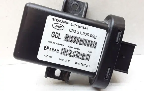 Volvo V70 Light module LCM 30782658AA 6333190999G