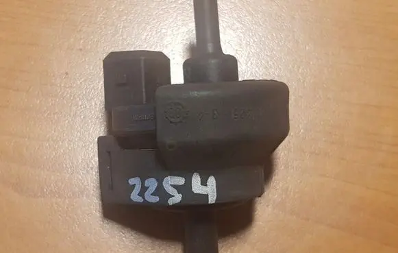 BMW 5 E34 Sensor 1717292 101425