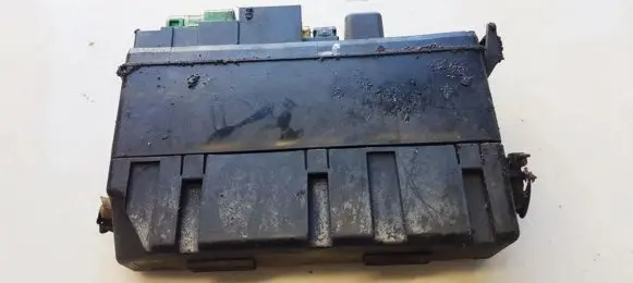 Nissan Micra Fuse box set