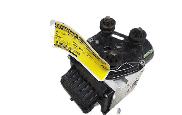 Volkswagen PASSAT B6 ABS Pump 3C0614095P