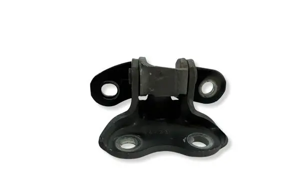 Toyota Yaris Cross Front door lower hinge 4423