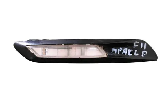 BMW 5 F10 F11 Front fender indicator light 
