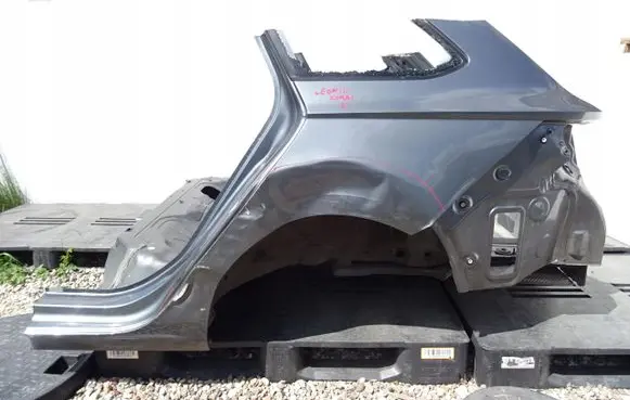 Seat Leon (5F) Rear quarter panel 
