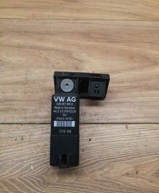 Seat Leon (1P) Glow plug pre-heat relay 038907281D 51299023A 051299023A