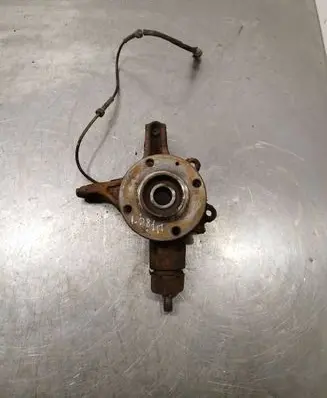 Citroen C4 Grand Picasso Front wheel hub spindle knuckle