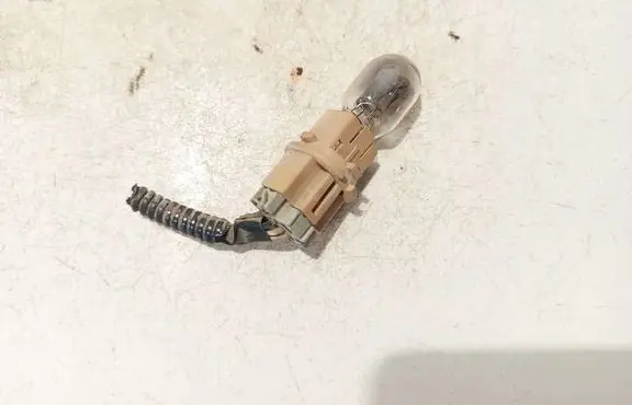Headlight part