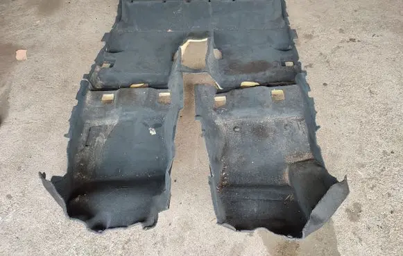 Ford C-MAX II Interior carpet 