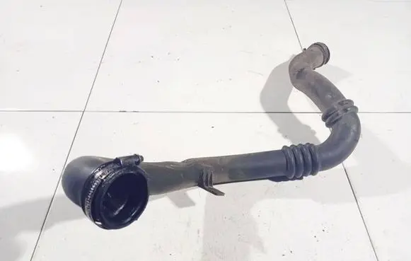 Ford Mondeo MK IV Engine coolant pipe/hose