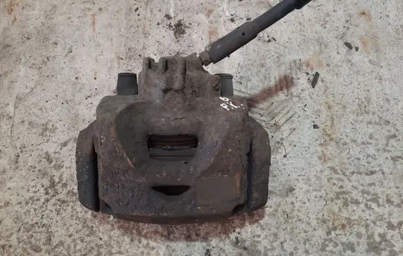 Peugeot 5008 Front brake caliper NOCODE