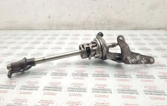 Volkswagen PASSAT B6 Gear selector/shifter in gearbox 02Q301230B