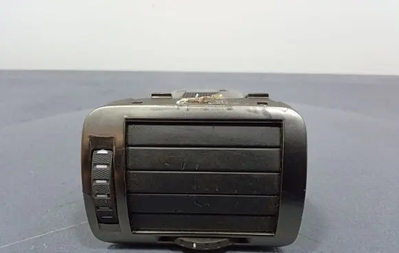 Dashboard side air vent grill/cover trim