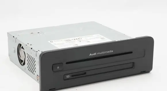 Audi A4 S4 B9 8W CD/DVD changer 8W0035824A