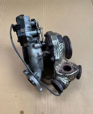 Audi A6 S6 C7 4G Turbo 059145873CH