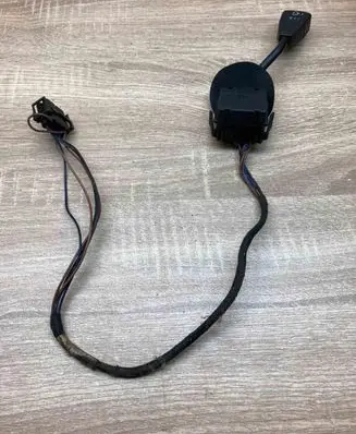 BMW 5 E34 Wiper control stalk 6620 1378118