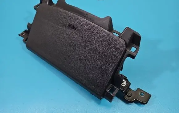 Hyundai i40 Knee airbag 569703Z100RY IMPRK1533606