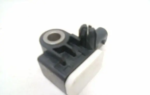 Mercedes-Benz GLE (W166 - C292) Airbag deployment crash/impact sensor A1668210151