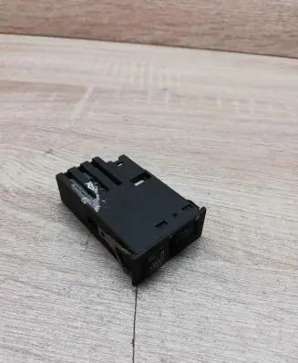 BMW 3 E46 Seat heating switch 8352259