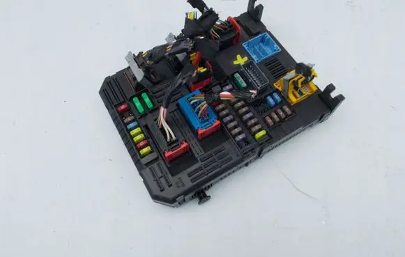 Citroen Berlingo Fuse box set 9830707680