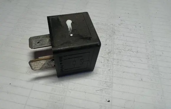 Volkswagen Sharan Other relay 7M0951253A V23136J6X45 95VW10K705CA