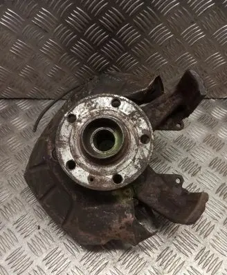 Skoda Octavia Mk2 (1Z) Front wheel hub