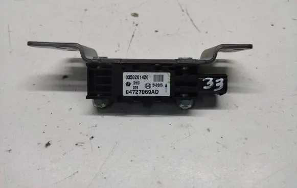 Chrysler Grand Voyager IV Airbag deployment crash/impact sensor 04727069AD 0350201426 240205