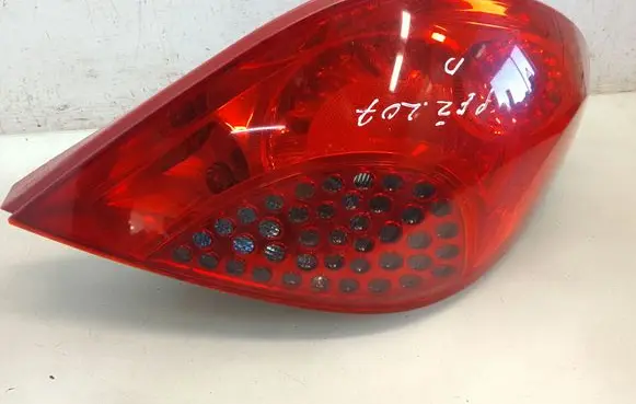 Peugeot 207 Rear/tail lights