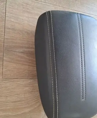 Ford Focus Armrest 1966838XZH