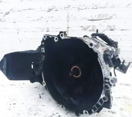 Mitsubishi Space Star Manual 5 speed gearbox 1023765