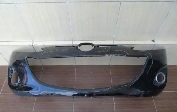 Mazda 2 Front bumper DR615003