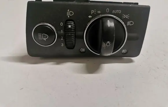 Light switch
