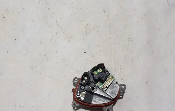 BMW 5 G30 G31 G38 Xenon control unit/module 235083