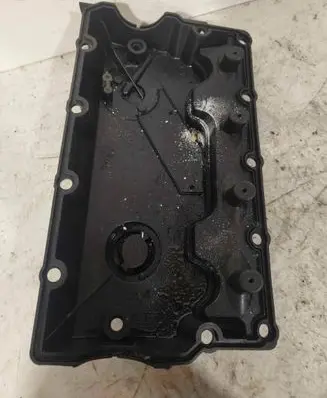 Volkswagen Golf IV Rocker cam cover 038103469
