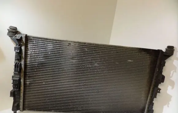 Ford Focus Coolant radiator 3M5H8005RK