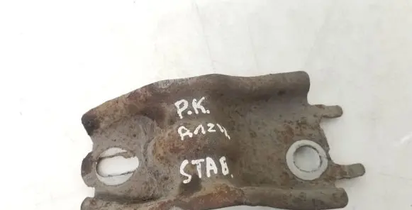 Peugeot 308 Sway bar bush bracket, front 