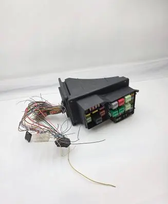 BMW 3 E36 Fuse box set 1387590