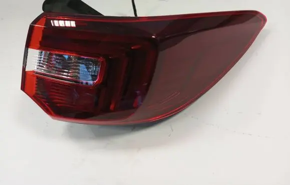 Opel Grandland X Rear/tail lights YP00098280