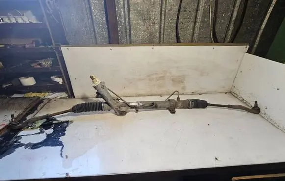 Mercedes-Benz Vito Viano W639 Steering rack 6394602400