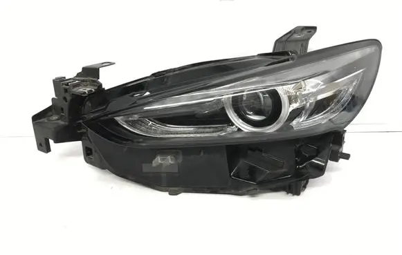 Mazda 6 Headlight/headlamp GRF551040