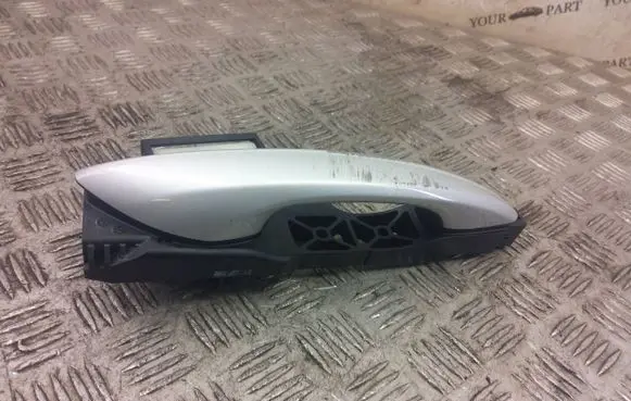 Hyundai Bayon Rear door exterior handle